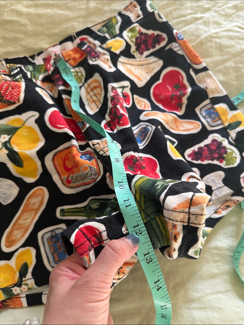 Lisa Says Gah Black Multi Fruit & Food Print Jean Shorts - Picture 6 of 6